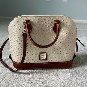 NEVER USED Dooney and Bourke Purse